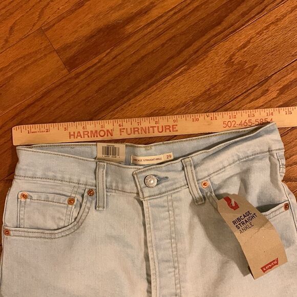 Ladies Levi’s size 29 ribcage super high-rise straight relaxed fit ankle pants - Picture 8 of 12